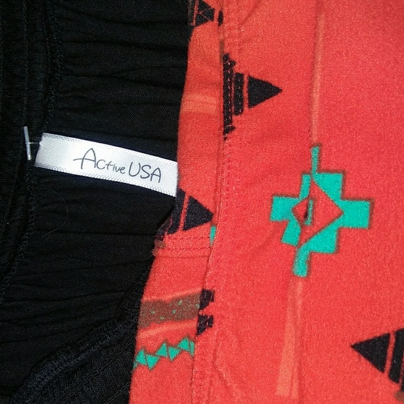 Outfit top and bottom 30 together or 17. Each - Picture 4 of 6